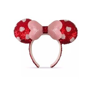 Minnie Mouse Sequined Ear ❤️
Headband - Valentine's Day
